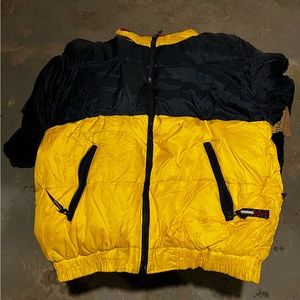 Vintage Tommy Hilfiger Reversible Puffer Winter Jacket size XL